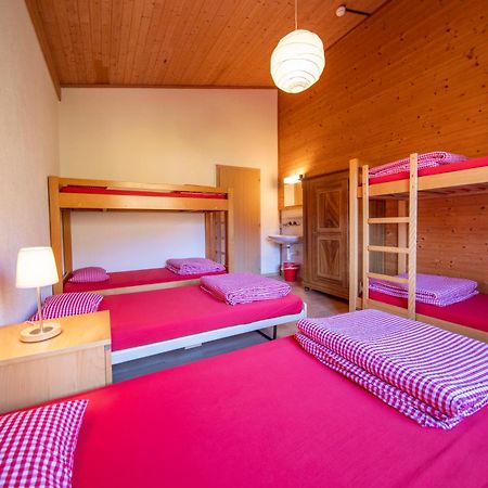 Simons Herberge Meiringen Ngoại thất bức ảnh
