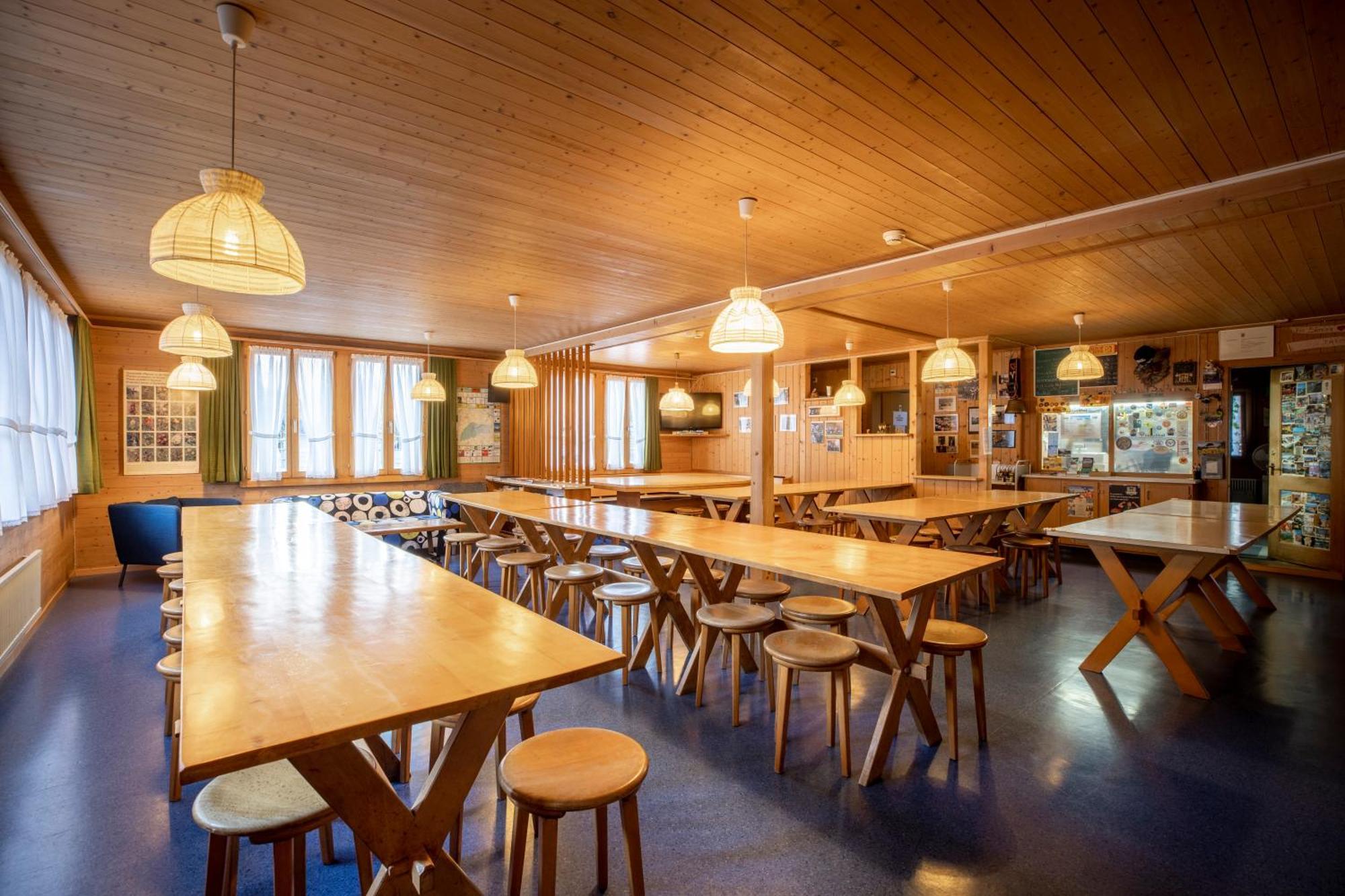 Simons Herberge Meiringen Ngoại thất bức ảnh