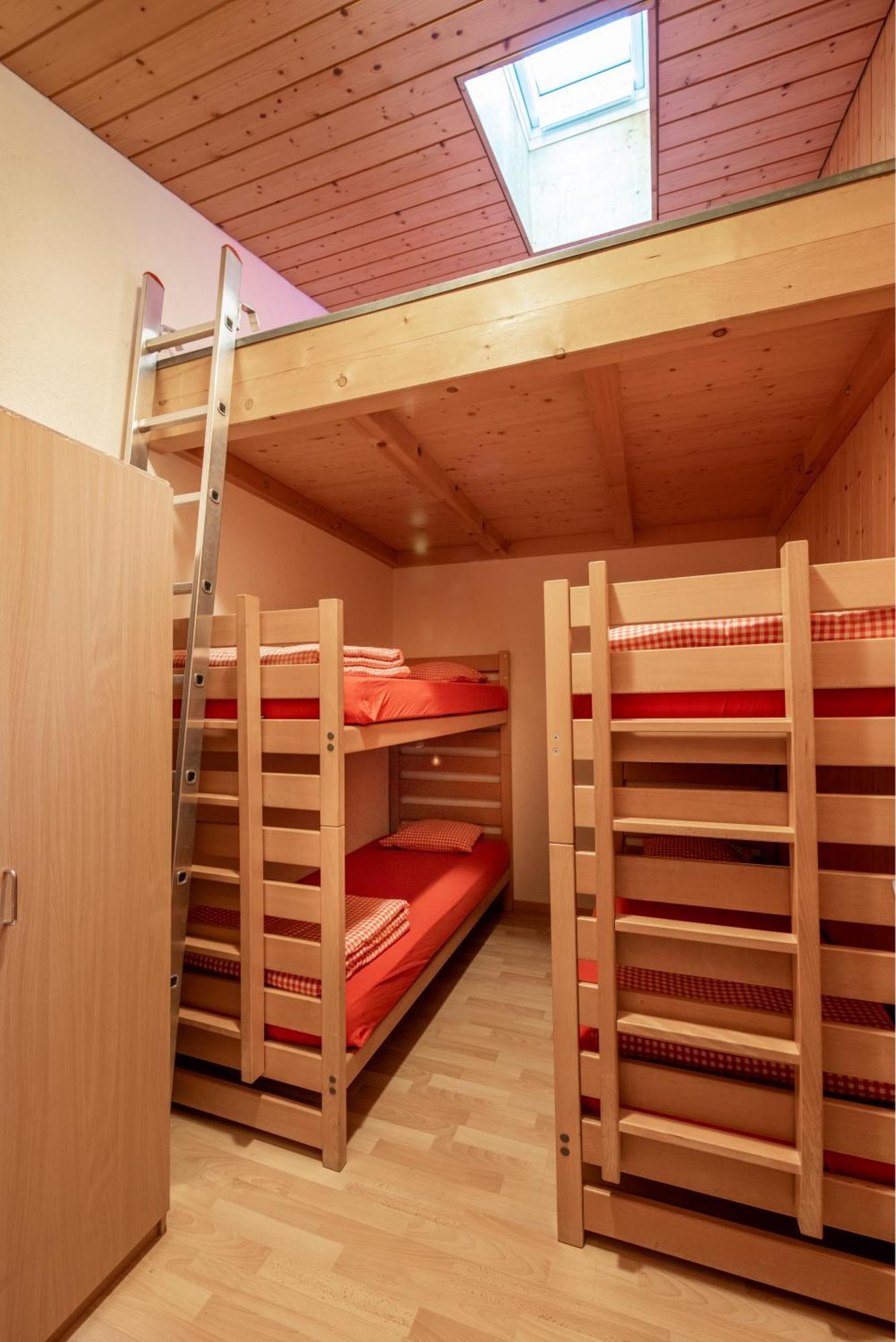 Simons Herberge Meiringen Ngoại thất bức ảnh