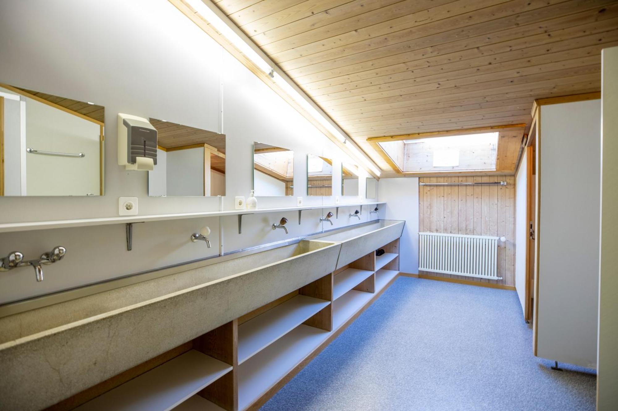 Simons Herberge Meiringen Ngoại thất bức ảnh